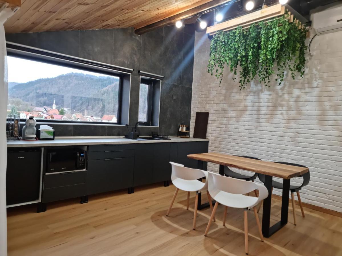 Casa Chiper - Attic Apartment With View Brașov Exterior foto